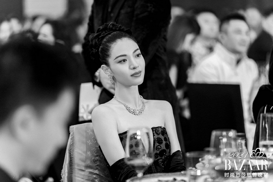 16a8379d5031972ccec2.jpg