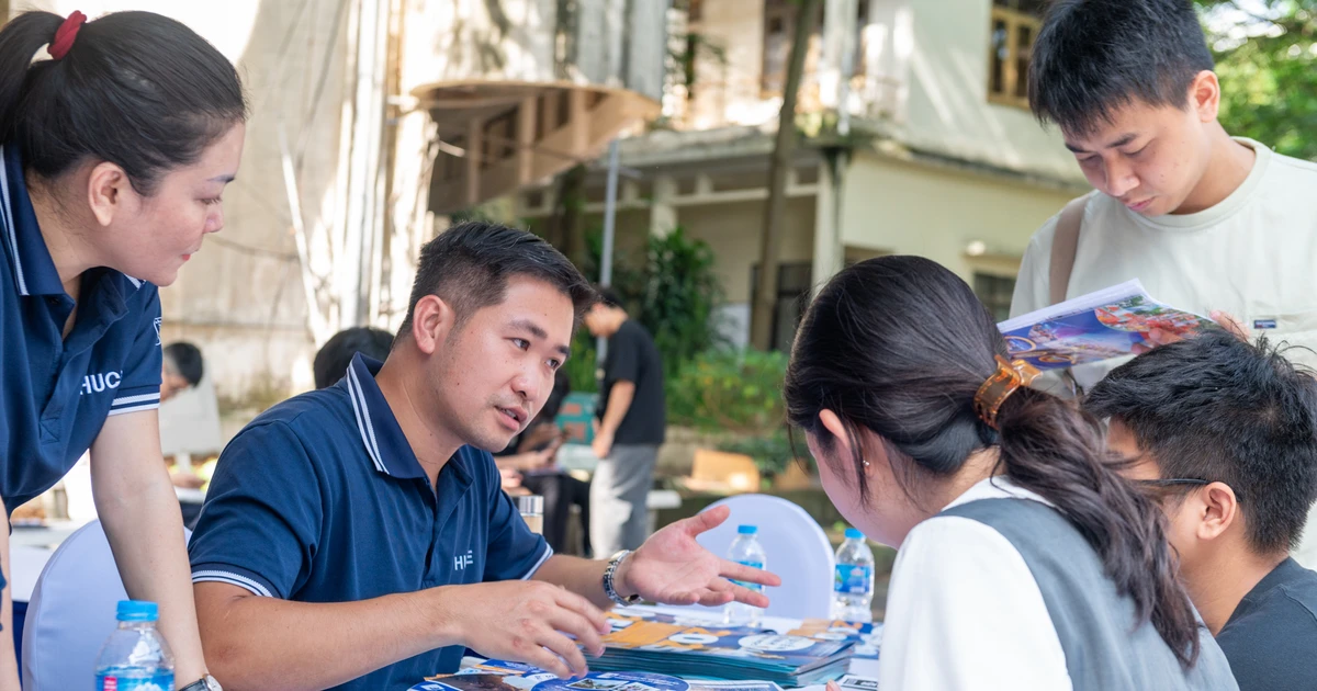 Trường Đại học Xây dựng Hà Nội đang "chuyển mình" cực xịn, mở toàn ngành hot