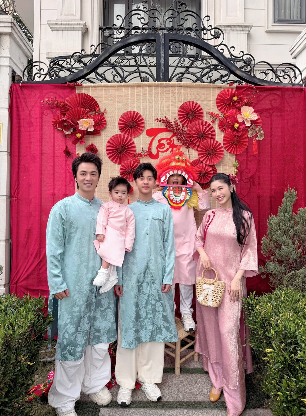 16ebb46aa974f6002c9b.png