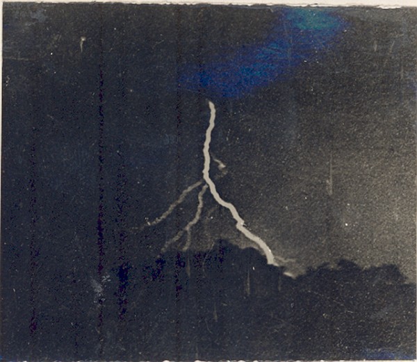 16f9ae2415c06533ec0d.jpg
