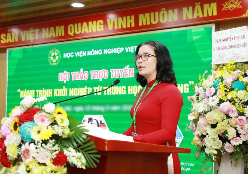 Học viện Nông nghiệp tổ chức hội thảo online "Hành trình khởi nghiệp từ THPT" - Bật mí bí kíp làm giàu từ khi còn ngồi trên ghế nhà trường
