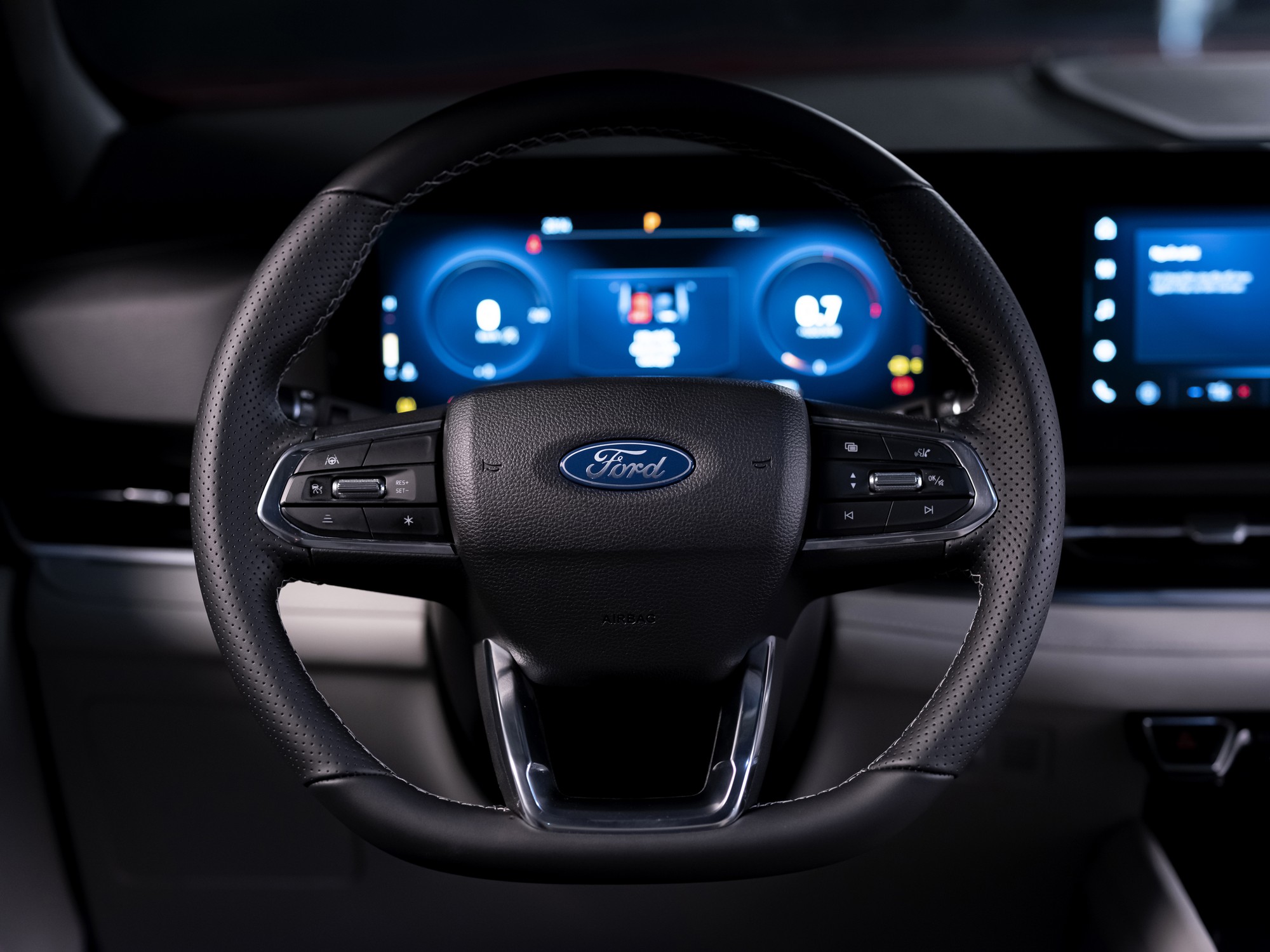 170f90ba3eccc9132514.jpg