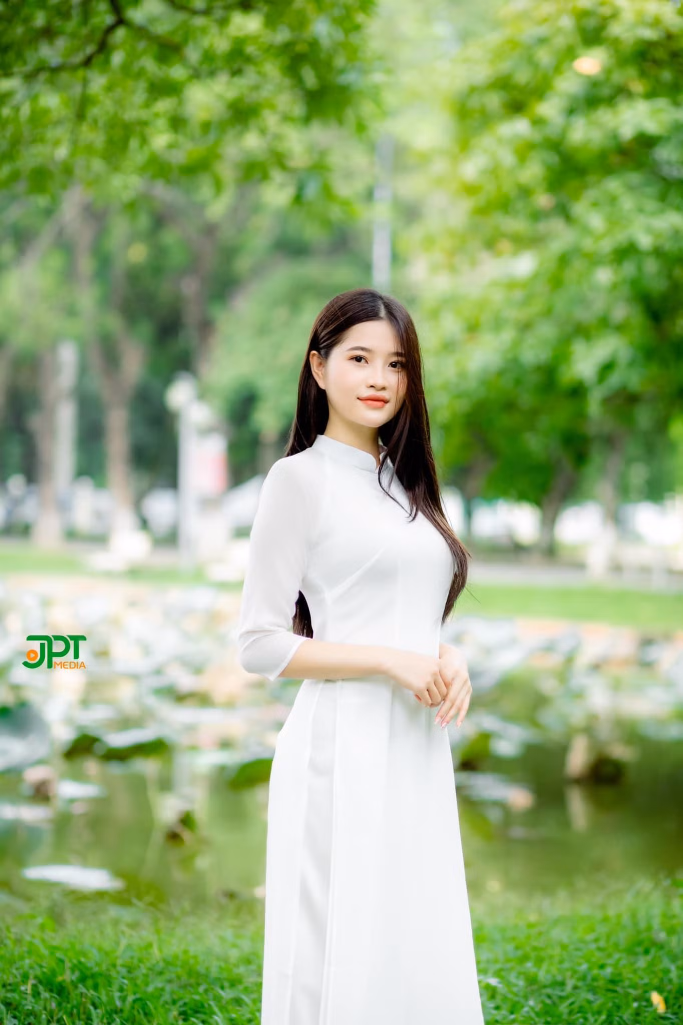 177e712b6ba603218c7d.jpg