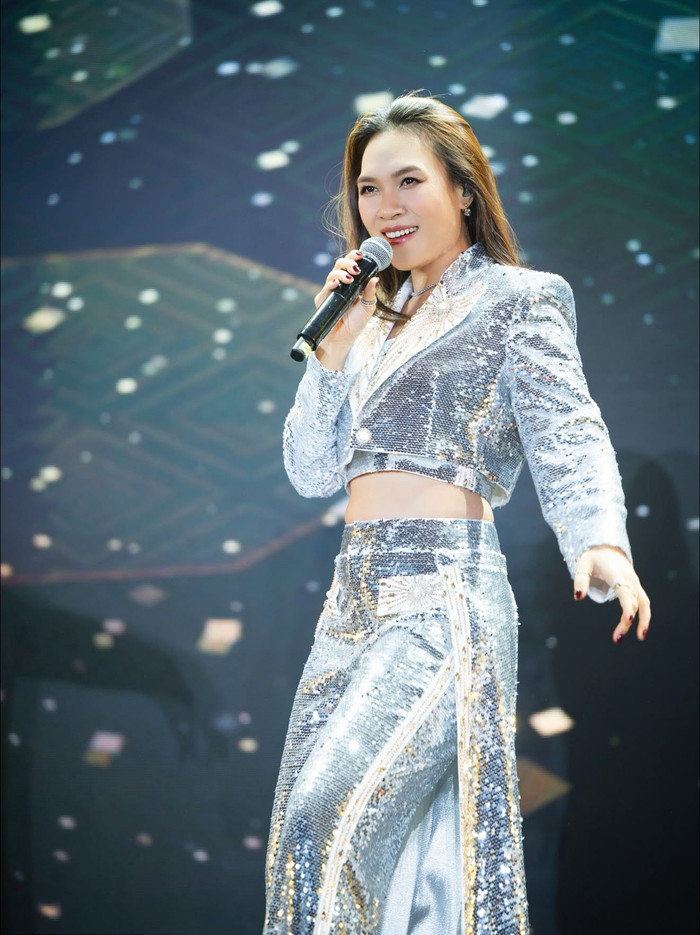 180928fea83feeaa84d1.jpg