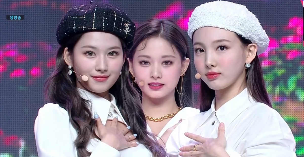 18de936f6907d63f7e42.jpg