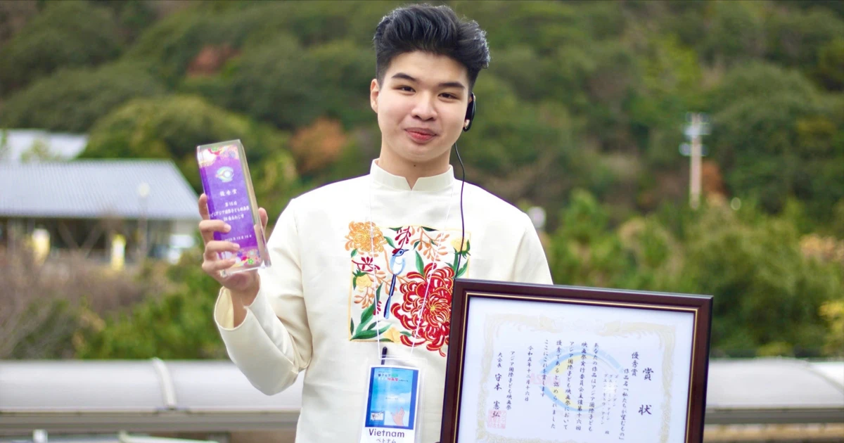 Gen Z bứt phá: Chàng MC Đại Nam "càn quét" chuỗi giải khủng, quyết tâm lên sóng truyền hình! ✨