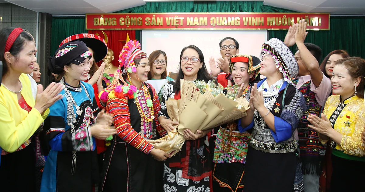 Những thầy cô giáo đã dành cả thanh xuân để chăm lo học trò như con em ruột thịt