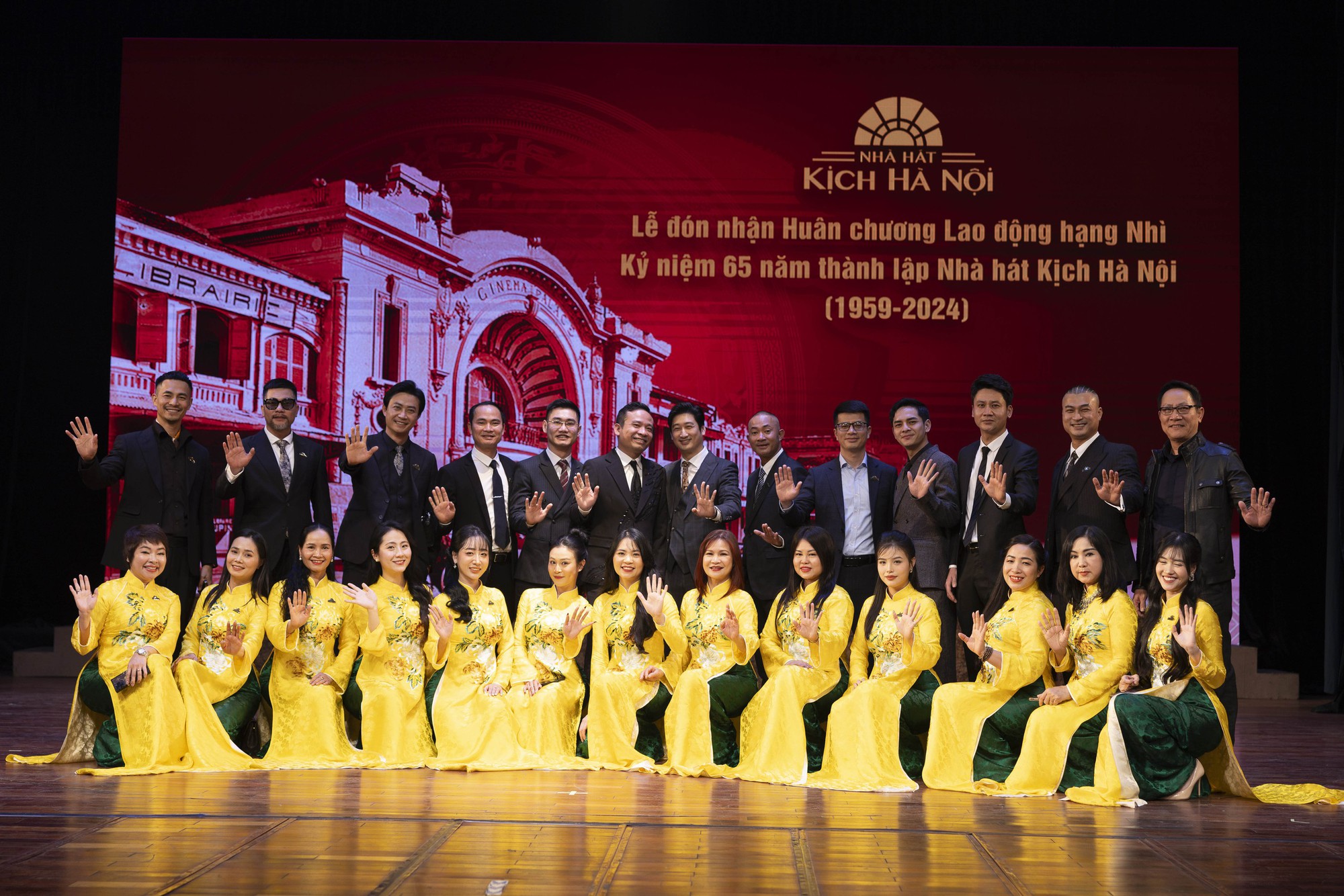 1a134b587cca91458b02.jpg