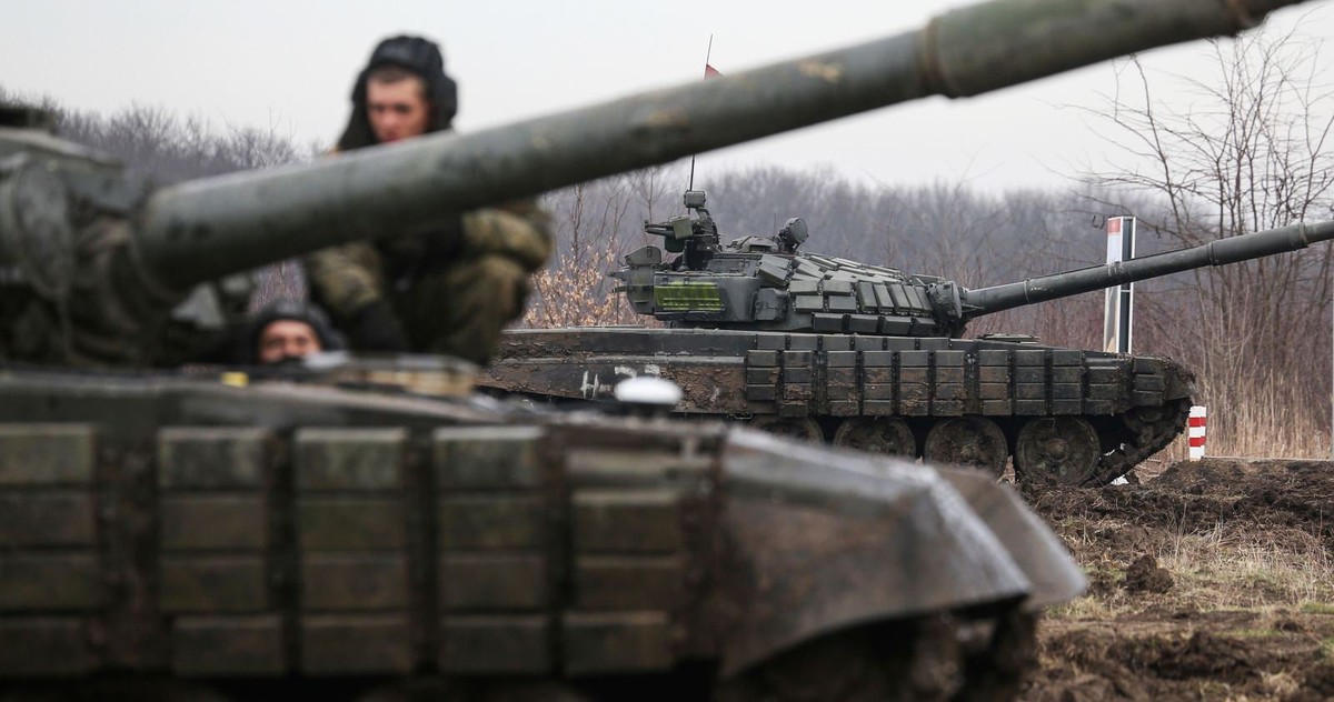Nga đang ép sát Ukraine khắp chiến tuyến, có chỗ quân số đông hơn tận 10 lần luôn