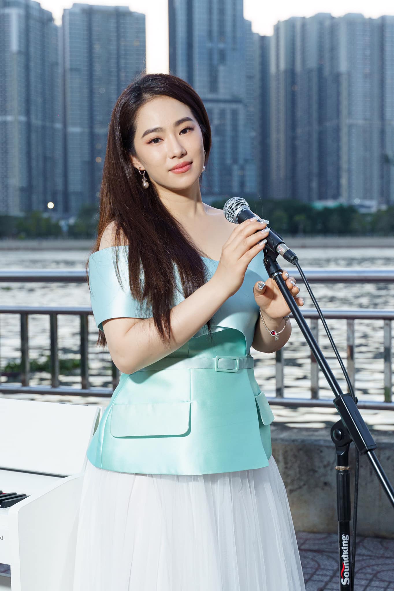 1b07be42a522c4943c3f.jpg