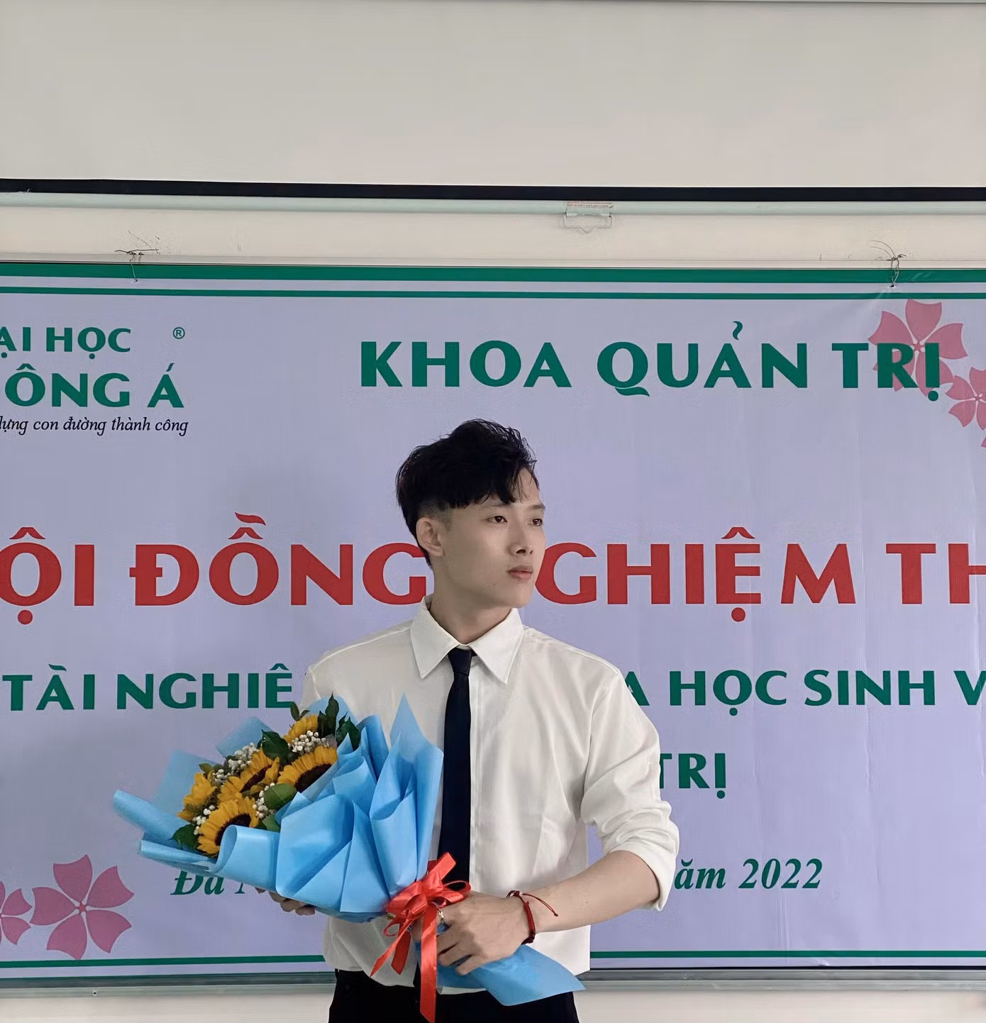 1b4a2e84b70ea3557c0d.jpg