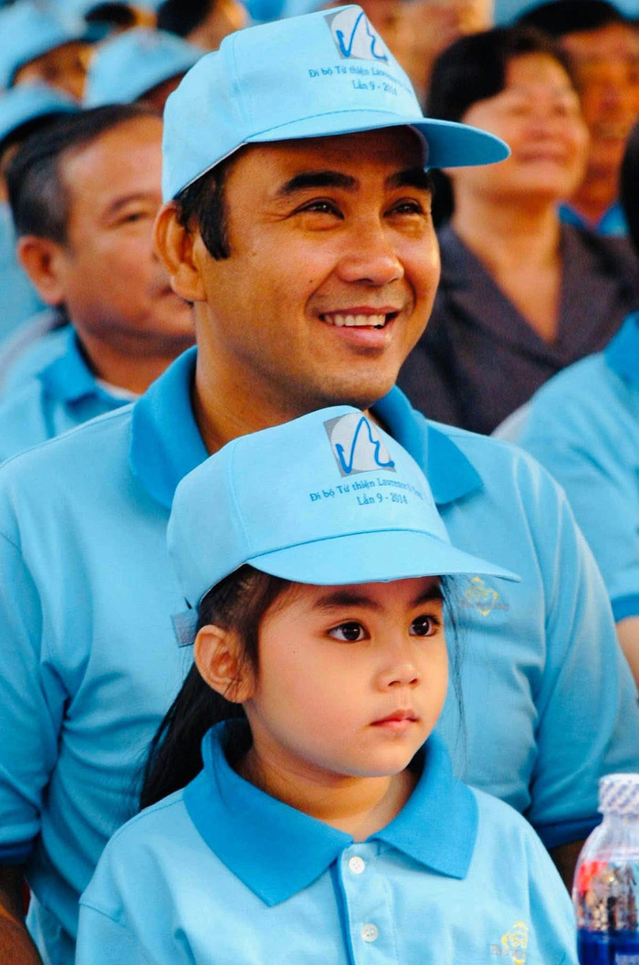 1b5ad87a950a430f14fb.jpg