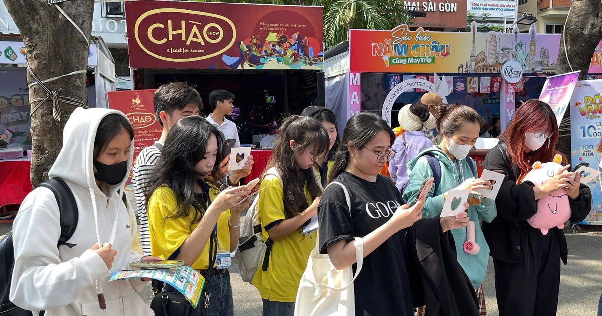 Cuối tuần, giới trẻ Sài Gòn rần rần săn tour du lịch giá hời ✨
