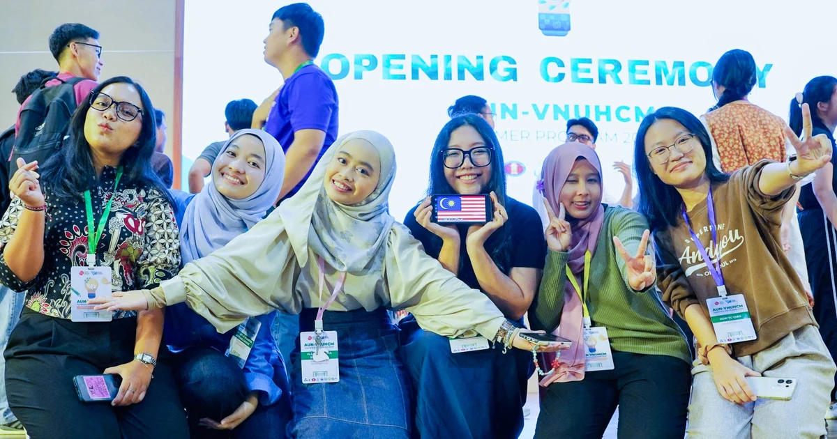 76 bạn sinh viên ASEAN chill hết nấc tại trại Hè 'AUN-VNUHCM Summer Program 2025' ✨