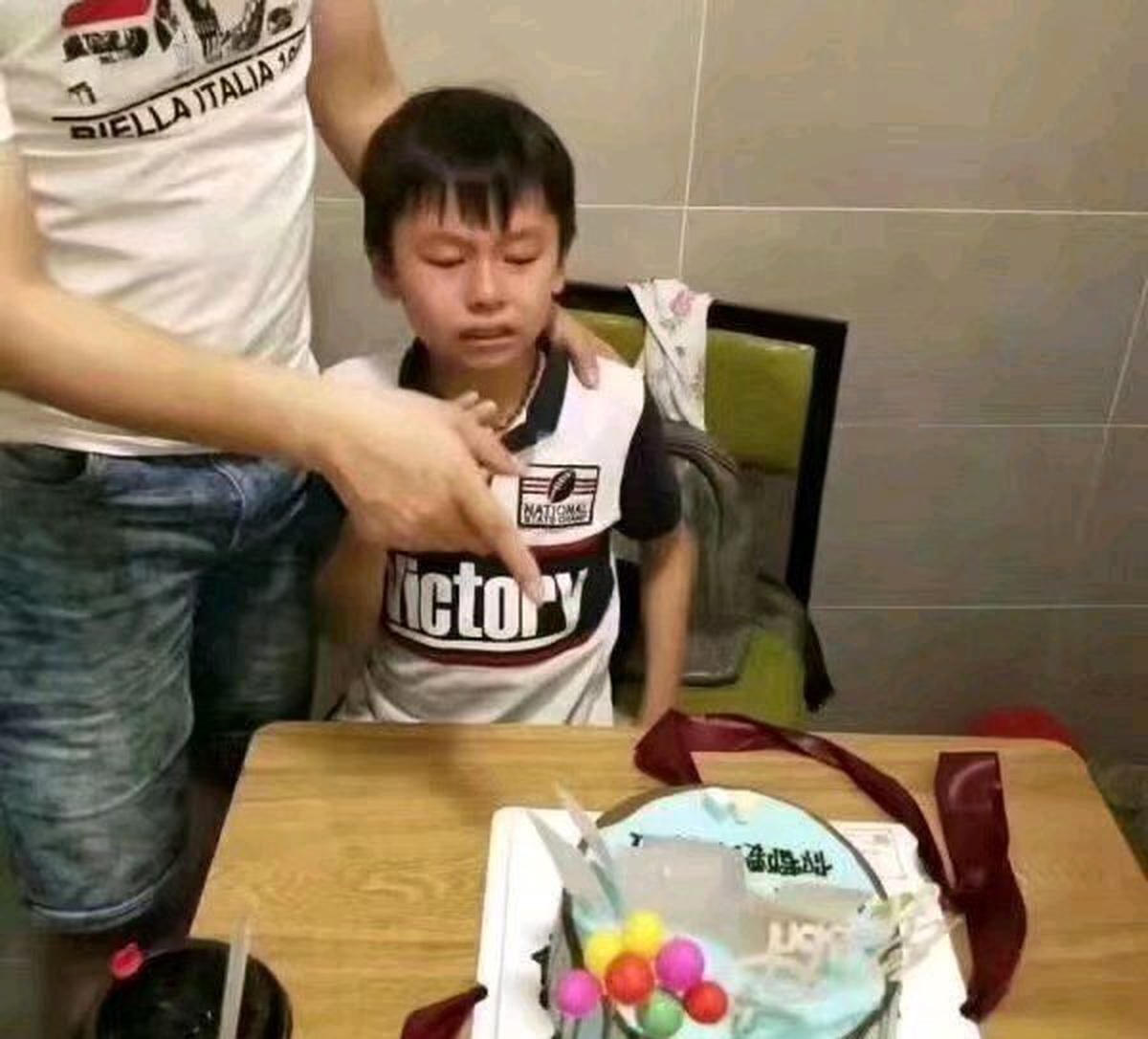 1f222a64799b8e97b081.jpg