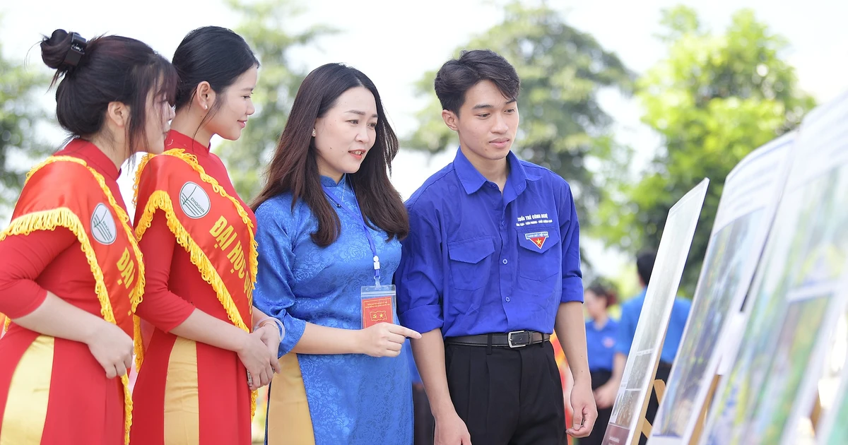 ĐHQG Hà Nội: Sinh viên chính là trung tâm của mọi đổi mới và sáng tạo