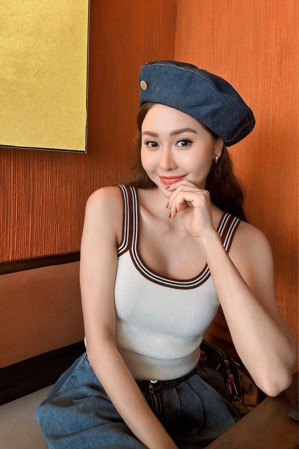 1ff7ccfcd98d3cd1ab6b.jpg