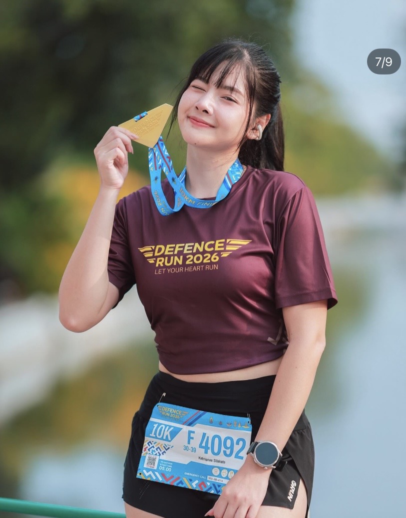 2083b07eb10726c135fe.jpg