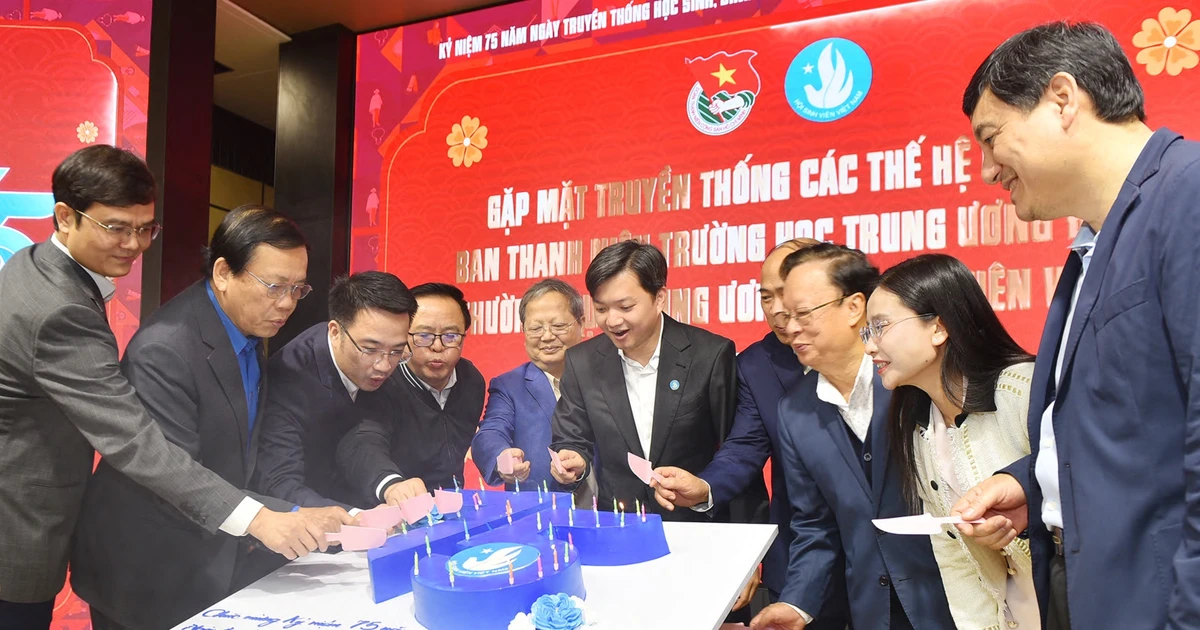 Hội Sinh viên Việt Nam: 75 năm một chặng đường – Cảm ơn thế hệ đi trước, quyết tâm viết tiếp câu chuyện mới ✨
