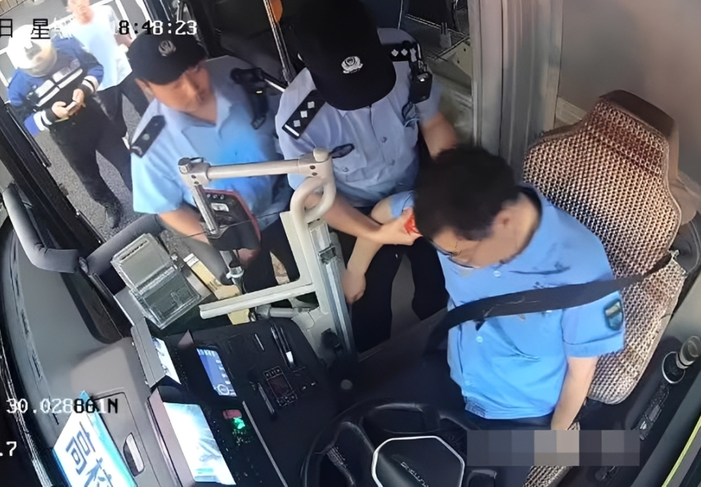 226d4edbcf64251ae937.jpg