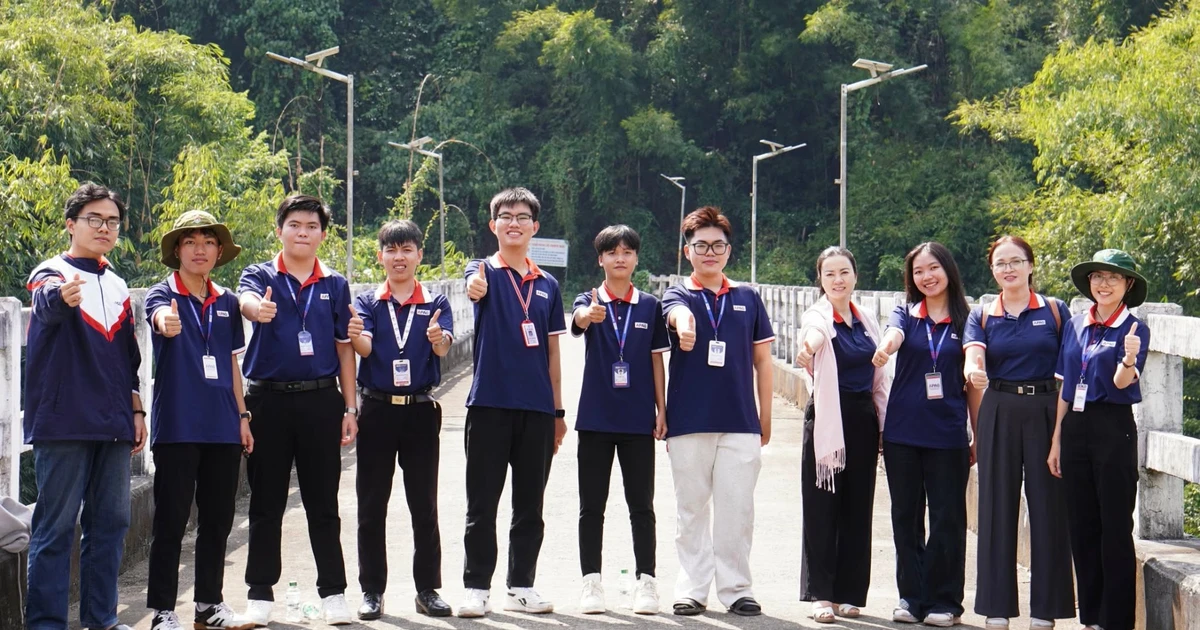 Sinh viên mang Tết sớm về vùng biên: Hành trình đầy ý nghĩa của tuổi trẻ Sài Gòn