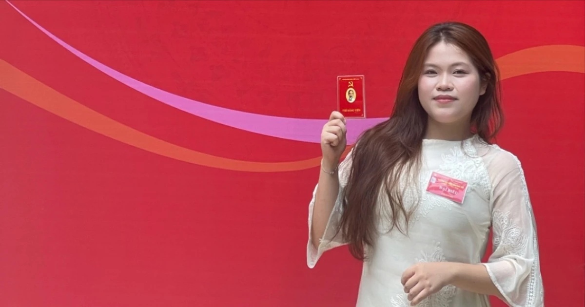 Nữ sinh mê du lịch với ước mơ đưa văn hóa Việt Nam ra thế giới ✨