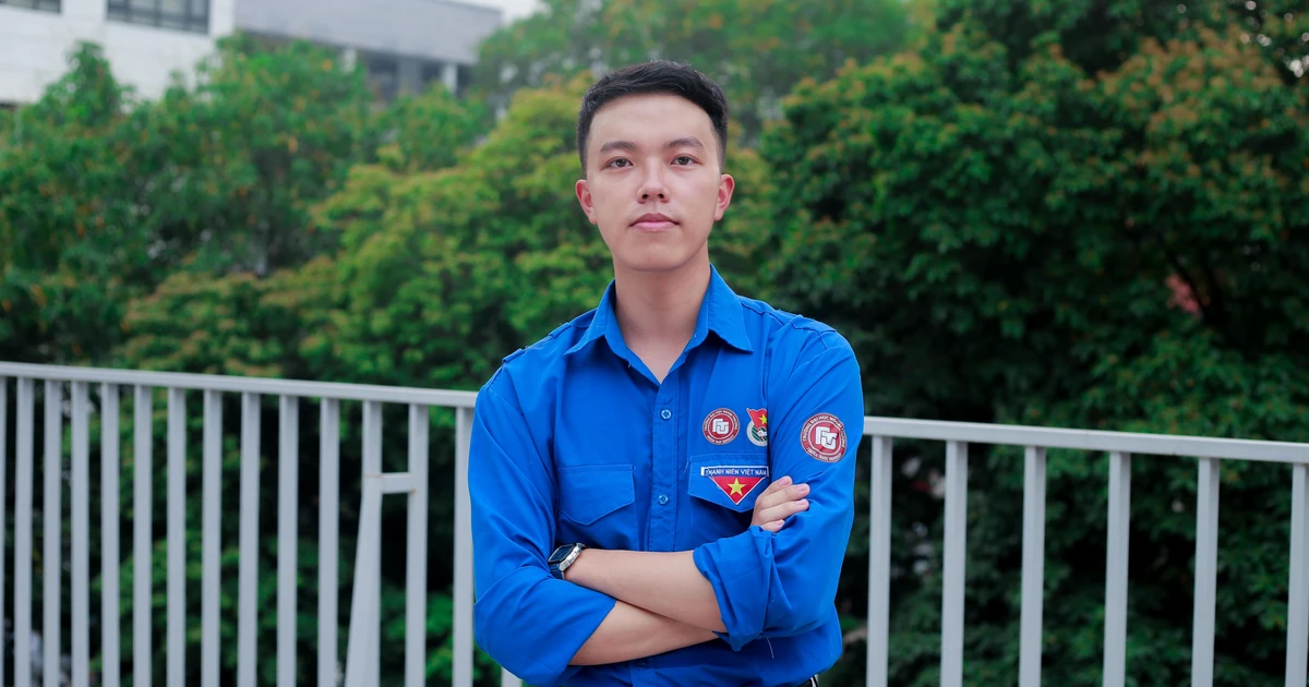 Phó Bí thư Đoàn Thanh niên trường Ngoại thương: 'Hãy tự viết nên bản nhạc của chính cuộc đời'
