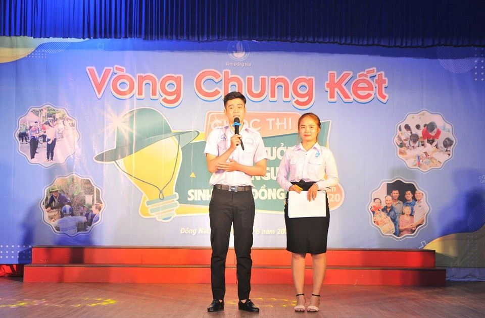 25571765d7d12feb44cc.webp