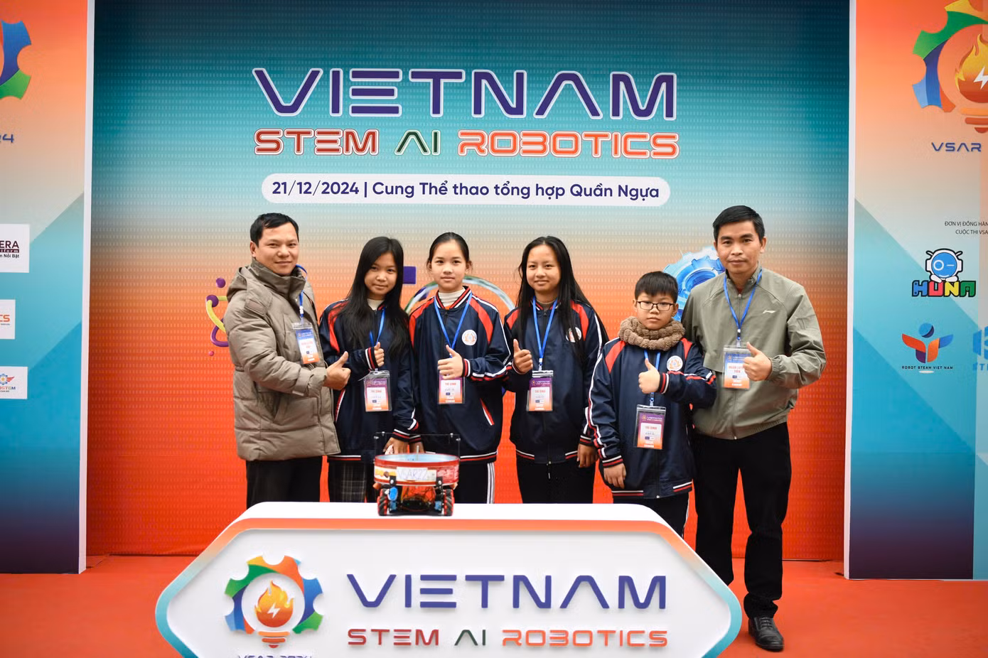 26001d1713009d6b8db6.jpg
