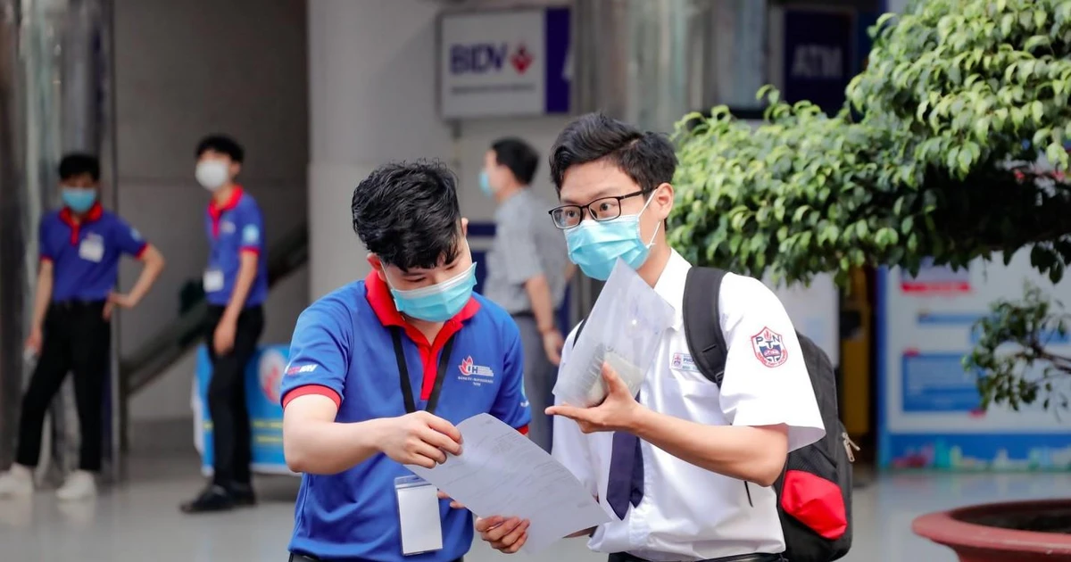 ĐH Công nghiệp TP.HCM thả thính điểm chuẩn Đánh giá năng lực 2021 rồi nè!