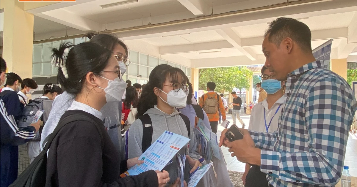 ĐH Sư phạm TP.HCM lùi lịch thi Đánh giá năng lực chuyên biệt đợt 1, các bạn lưu ý nhé!