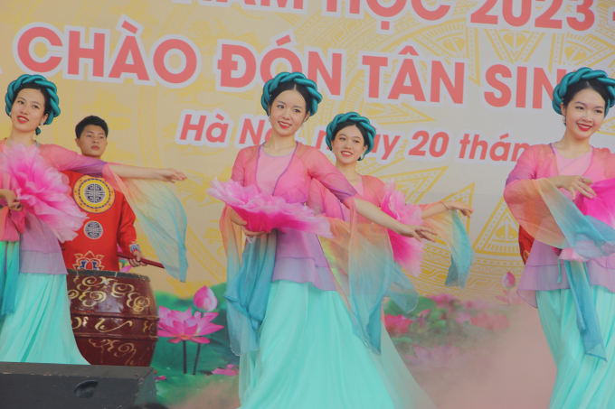 264d19544cfbc18ccc56.jpg