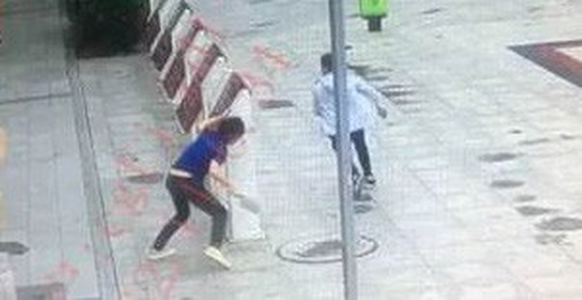 281463194cac7ae0b448.jpg