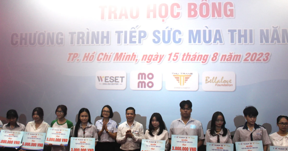28dca2b59f674579d2b6.webp