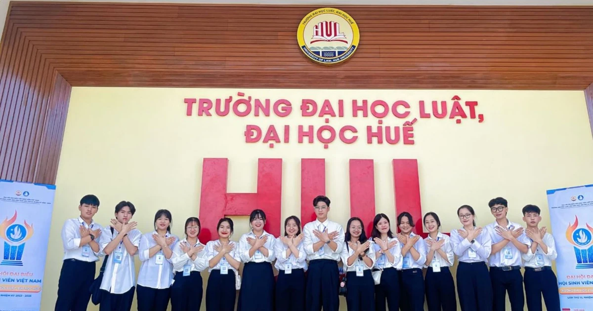 Thanh xuân rực rỡ nhờ những hoạt động ý nghĩa cho cộng đồng ✨