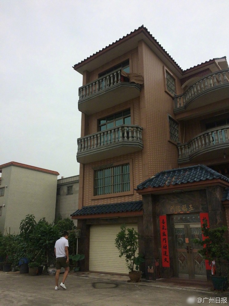 2989ecc28ad88340264c.jpg