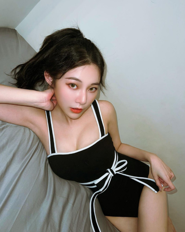 Chàng trai "cháy túi" hơn 500 triệu để ủng hộ nữ streamer, chỉ được gặp đúng 1 lần chưa đầy 10 phút