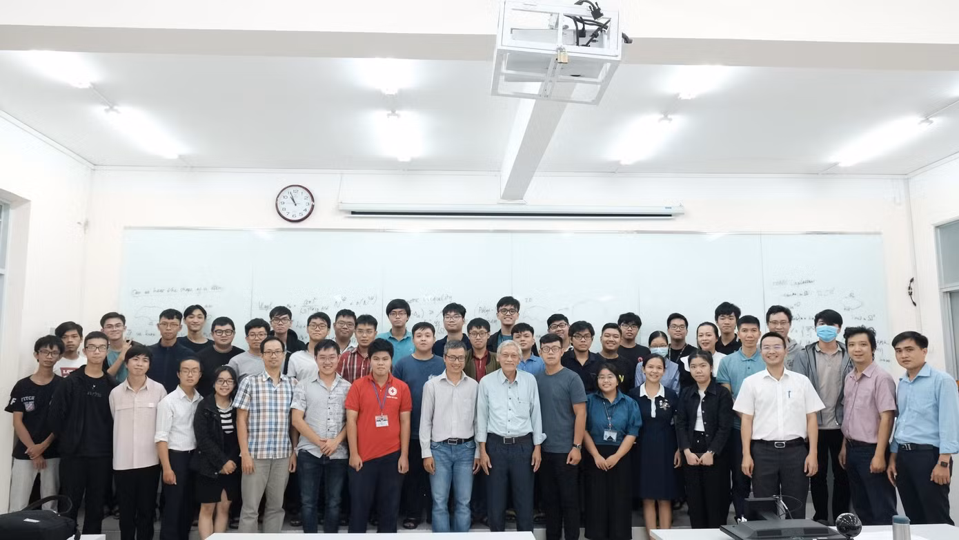 2a5948fabe0cb14330ea.jpg