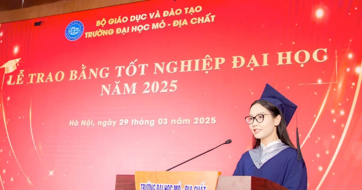 Nữ sinh Quản lý đất đai vừa là Đảng viên xuất sắc vừa ôm trọn 'cú đúp' Thủ khoa - xịn xò quá đi!