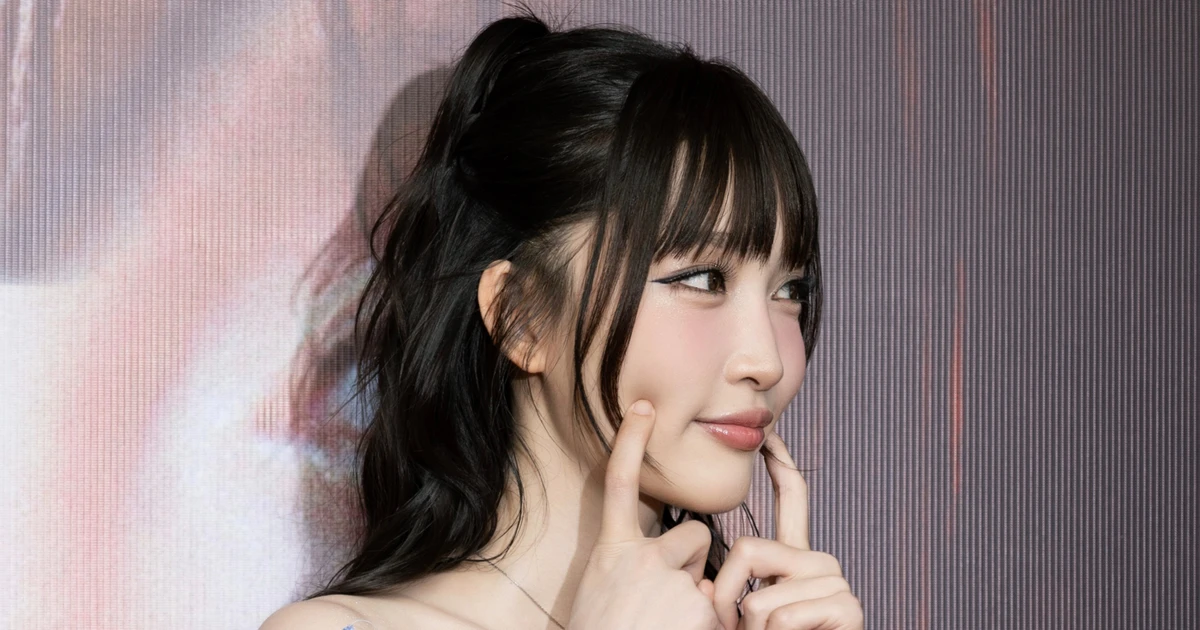 Lý do gì khiến "Em xinh say hi" này cảm thấy ngại nếu những người yêu cũ nghe được album mới?