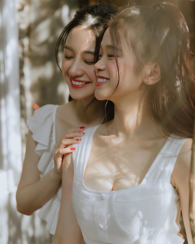 2bc2126f404de8571f12.jpg
