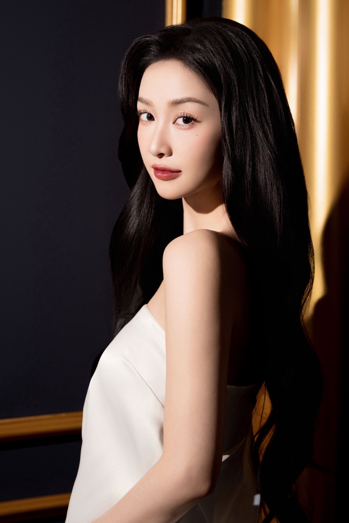2bc912ff4f0af16baca8.jpg