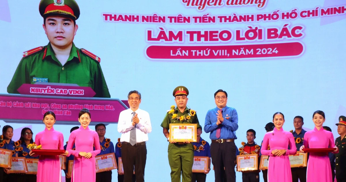 Giới trẻ Sài Gòn hào hứng "làm theo lời Bác" - 263 gương mặt trẻ được vinh danh!