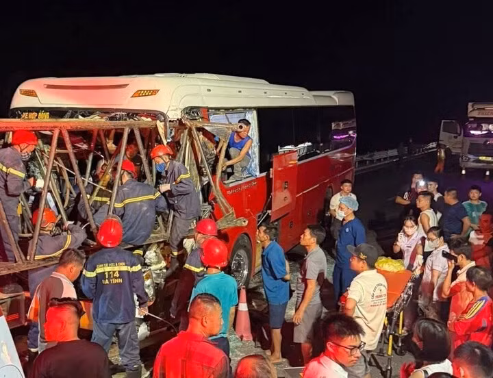 2cbf30661f7f5c68310a.jpg