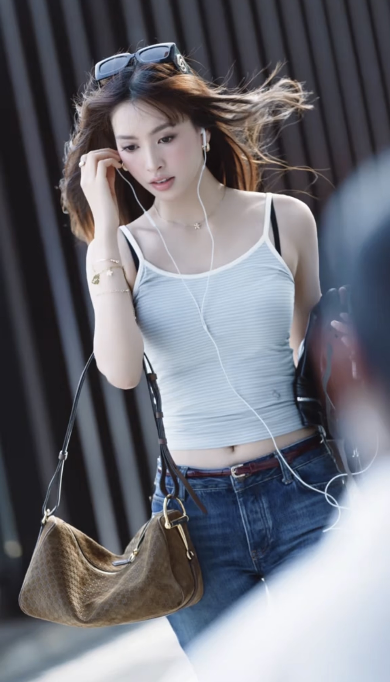2ce53eae06c3ad47a663.jpg