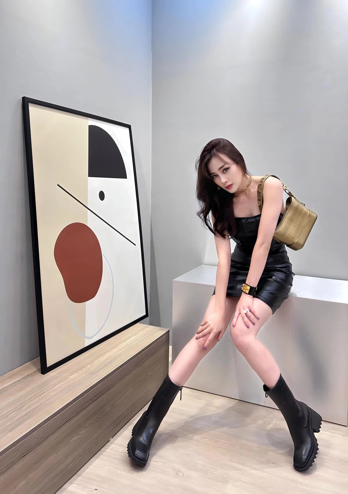 2cf3026a416e0fd6c2f1.png