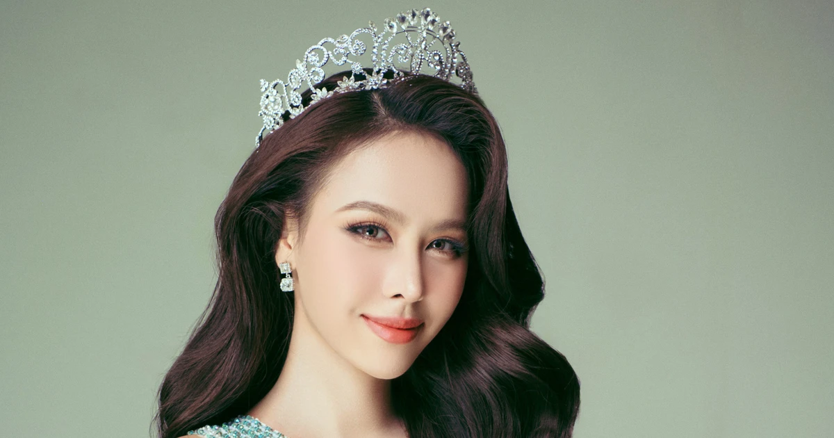 Nàng Á hậu 2k3 flex cực mạnh với combo 2 vương miện, visual càng ngày càng lên hương ✨