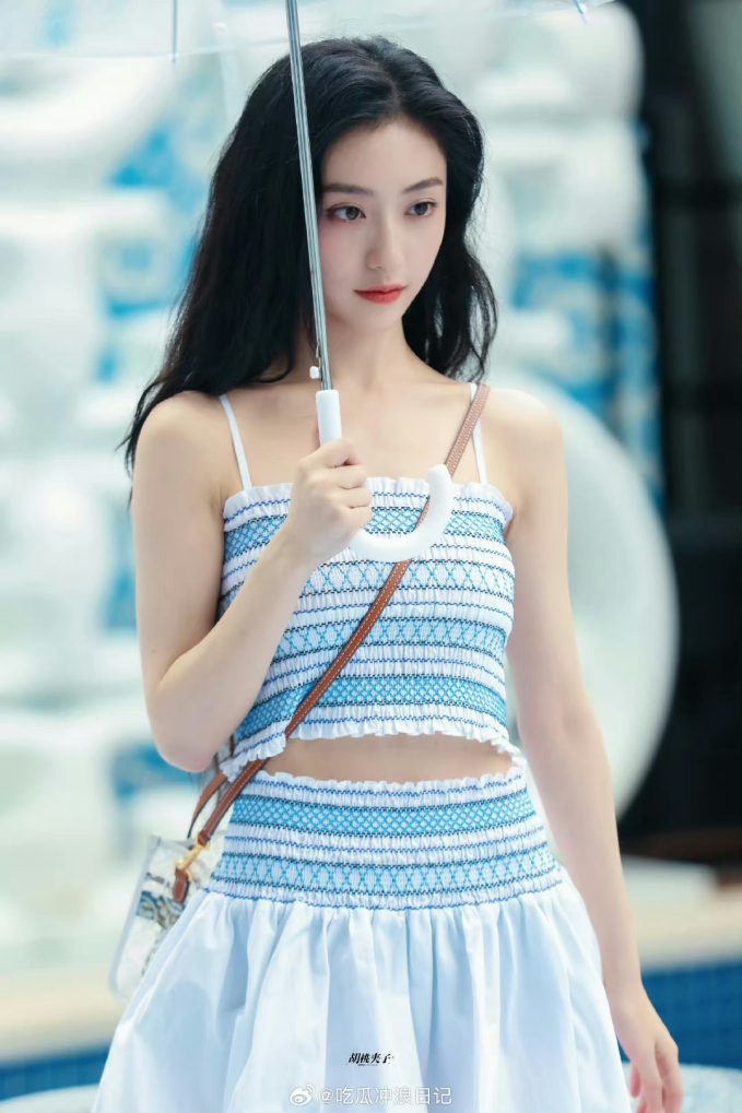 2d3157bb23fbf5f51910.jpg