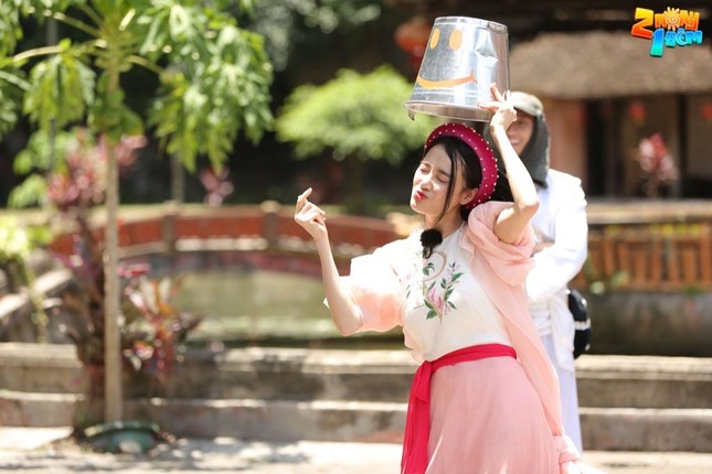 2d3175989b3f674bf1ae.jpg