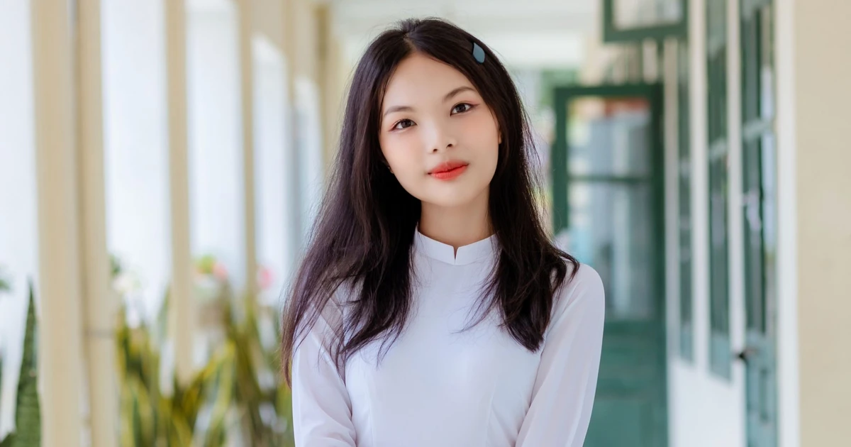 Nữ sinh Tày đỗ thủ khoa ngành hot nhất trường Nhân văn: Hành trình tự học tiếng Trung đầy cảm hứng
